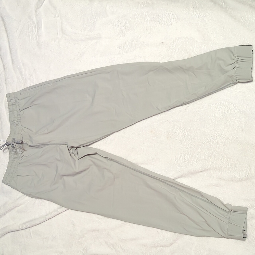 Zyia peak joggers